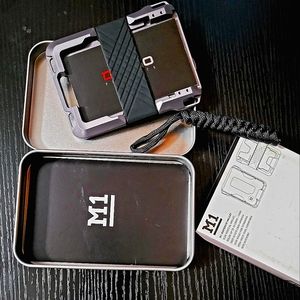 Dango M1 Maverick jet-black/slate grey Leather wallet